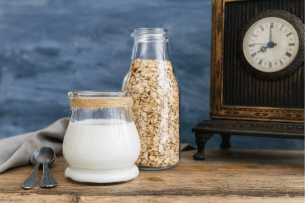 Can You Freeze Oat Milk Refrigerated, Does oat milk need to be refrigerated?