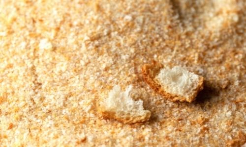 How to Tell If Breadcrumbs Have Gone Bad
