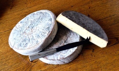 Saint-Andre cheese